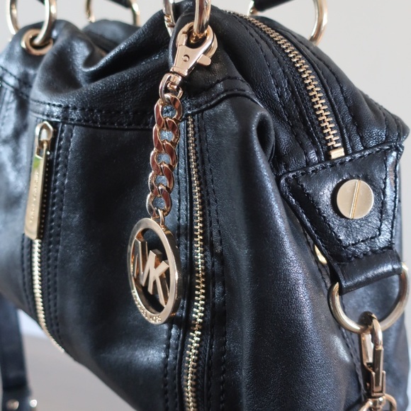 *Pending sale* Michael Kors leather handbag purse crossbody bag - Picture 6 of 17